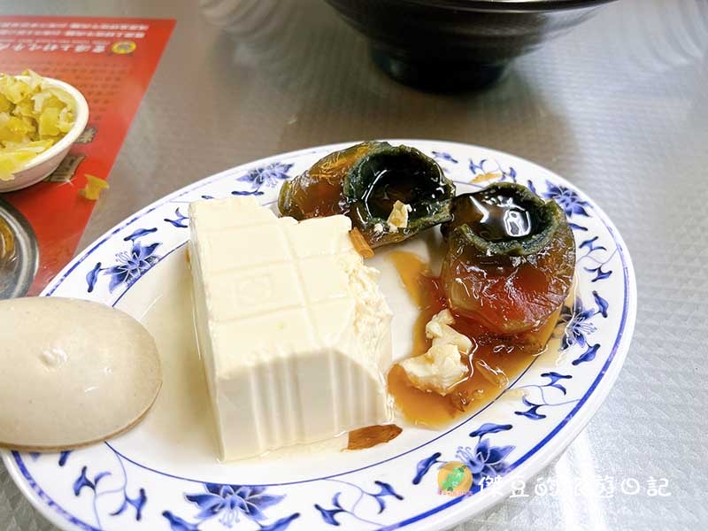 回味美食經典:台南北區豐源上好吃牛肉麵│台南北區│台南美食│台南牛肉麵 - 第5張圖 台南北區豐源上好吃牛肉麵