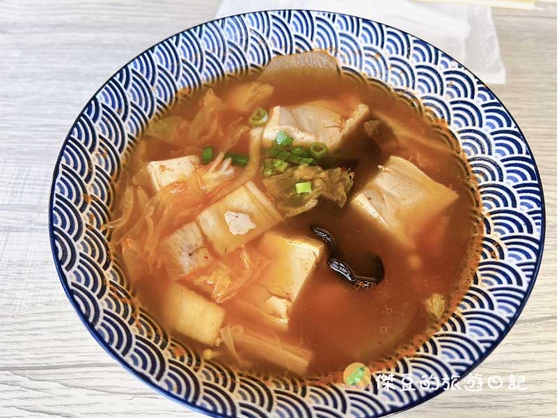 中午用餐好去處台南魚羊炒飯泡菜炒飯讓人回味無窮│台南美食│台南永康 - 第4張圖 中午用餐好去處台南魚羊炒飯