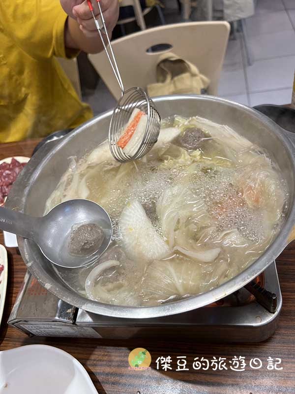 台南阿家牛肉湯及牛肉火鍋:物超所值的溫體牛肉火鍋饗宴!│台南美食│台南南區 - 第5張圖 台南阿家牛肉湯及牛肉火鍋