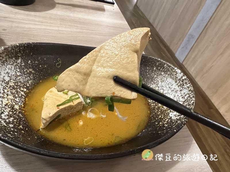 老同學小聚會品嚐火鍋新店:台南水日一勿日式鍋物│台南美食│台南永康 - 第13張圖 台南水日一勿日式鍋物