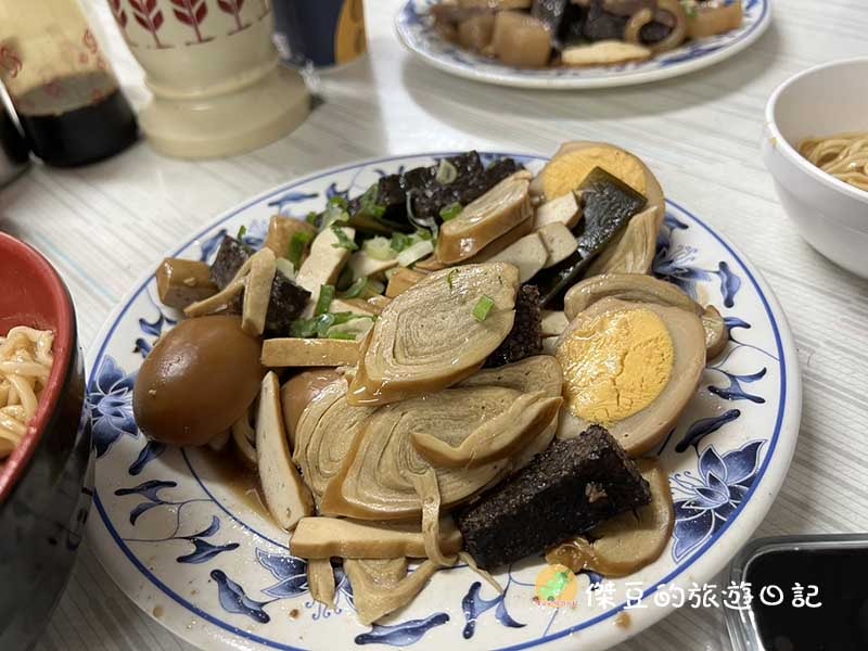 台南約40年的巷弄美食:台南民生意麵魯味│台南美食│台南中西區 - 第5張圖 台南民生意麵魯味