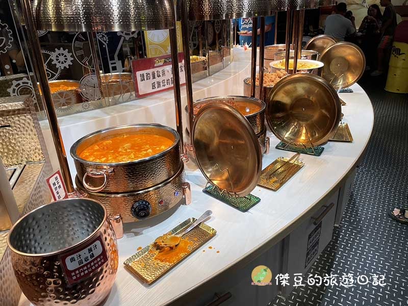 台南大遠百金大尉八色銅盤烤肉吃到飽