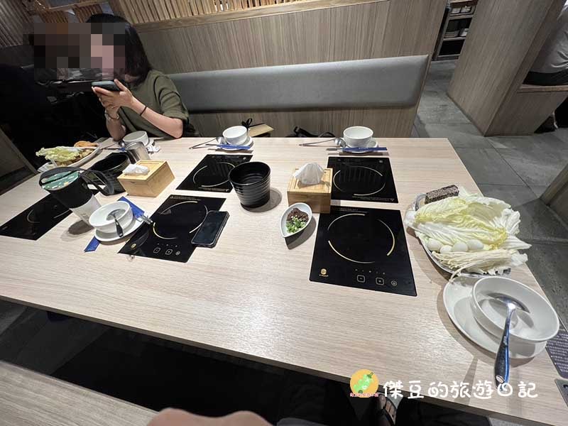 初訪台南中華路築間幸福火鍋:半夜肚子餓的好選擇│台南美食│台南永康 - 第5張圖 台南中華路築間幸福火鍋