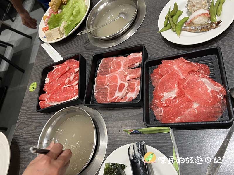 台南吃到飽火鍋極鮮火鍋