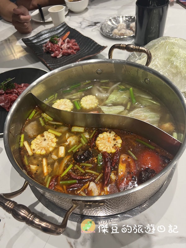 台南哞麻溫體牛肉火鍋