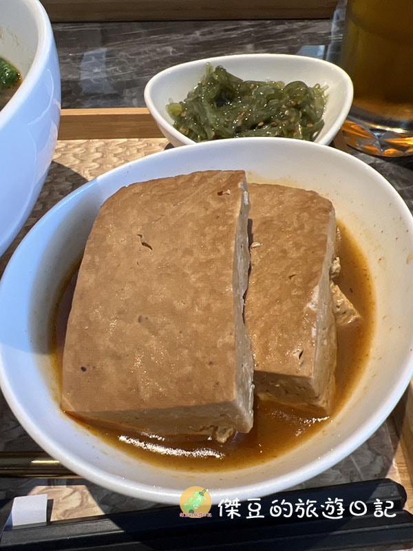 台南水交社相聚場麵聚場牛肉麵——濃厚湯頭與美味小食的完美結合│台南美食│台南南區 - 第12張圖 台南水交社相聚場麵聚場牛肉麵