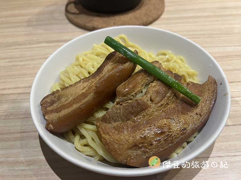 藏身於老宅裡的日式美味:台南中西區Nani麵沾麵體驗│台南美食│台南中西區 - 第8張圖 台南中西區Nani麵沾麵體驗
