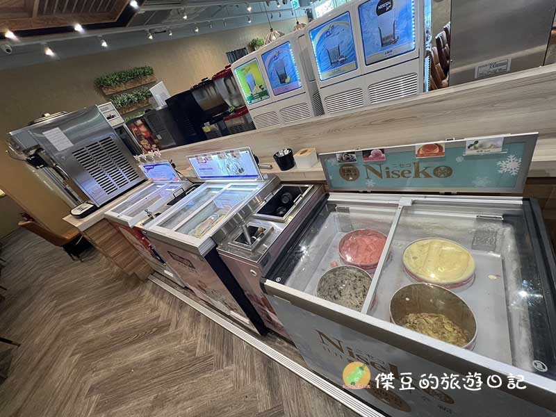 台南夢時代的星野肉肉鍋吃到飽!頂級肉品大滿足 - 第11張圖 台南夢時代的星野肉肉鍋吃到飽