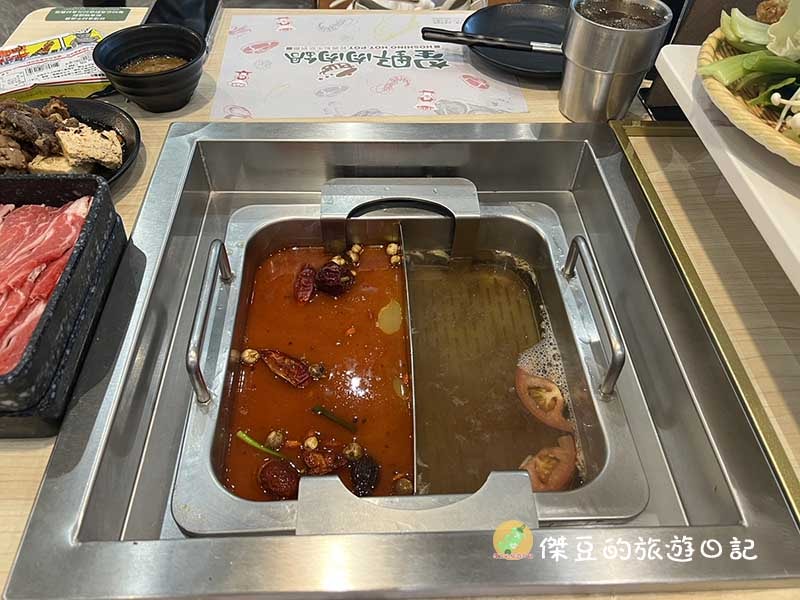 台南夢時代的星野肉肉鍋吃到飽!頂級肉品大滿足 - 第14張圖 台南夢時代的星野肉肉鍋吃到飽