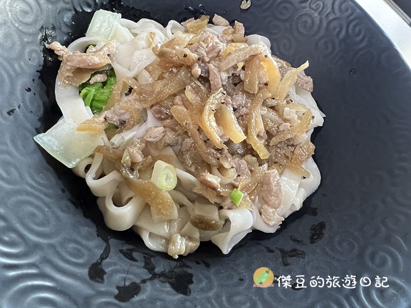 北區小北平餡餅粥|北方麵食的好味道,炸醬麵、蔥油餅、煎餃通通必點│台南美食│台南北區 - 第4張圖 北區小北平餡餅粥