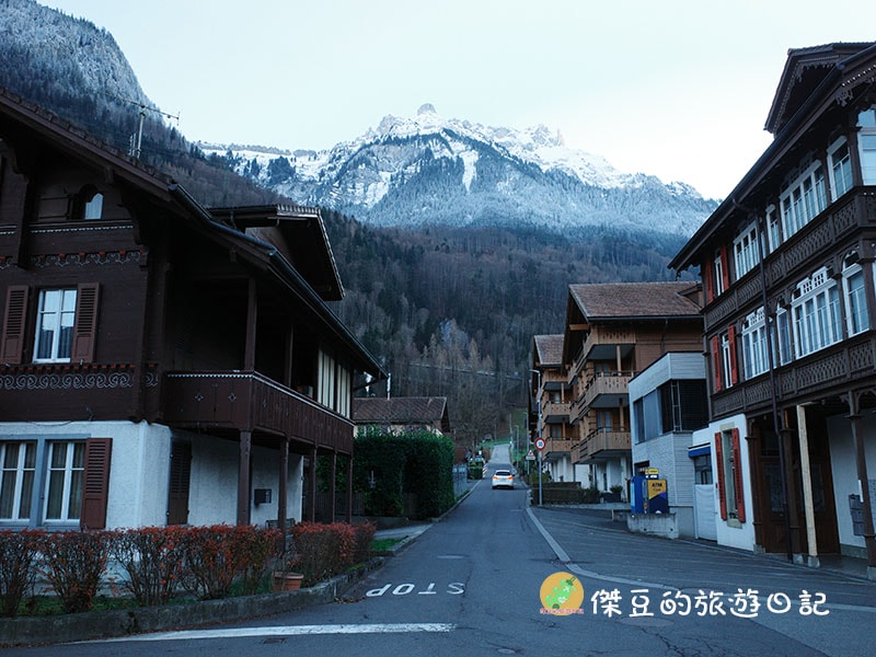 【德瑞旅行日記】歐洲瑞士少女峰初體驗、玄彬湖打卡、廬森聖誕市集一日遊│歐洲旅遊│德國瑞士 - 第29張圖