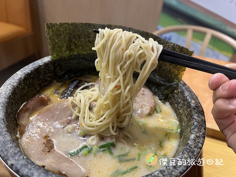 究Sho石燒拉麵育德伍店|燒到最後一口都還燙的石鍋拉麵│台南北區│台南美食 - 第5張圖 究Sho石燒拉麵育德伍店