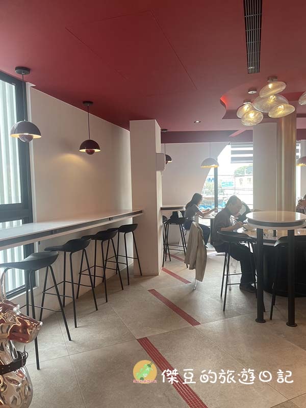 老唐牛肉麵台南創始店|經典紅燒湯頭+軟嫩牛肉,吃完超滿足!│台南美食│台南中西區 - 第2張圖 老唐牛肉麵台南創始店