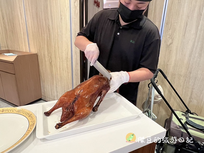 【台中聚餐推薦】頂園燒鵝担仔廚房安和店|火焰燒鵝超霸氣,家庭朋友聚餐首選│台中美食│台中西屯 - 第4張圖 頂園燒鵝担仔廚房安和店