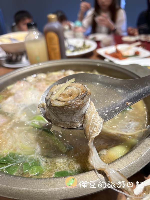 【台中聚餐推薦】頂園燒鵝担仔廚房安和店|火焰燒鵝超霸氣,家庭朋友聚餐首選│台中美食│台中西屯 - 第12張圖 頂園燒鵝担仔廚房安和店