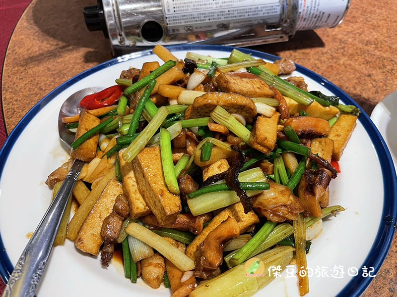 【台中聚餐推薦】頂園燒鵝担仔廚房安和店|火焰燒鵝超霸氣,家庭朋友聚餐首選│台中美食│台中西屯 - 第21張圖 頂園燒鵝担仔廚房安和店