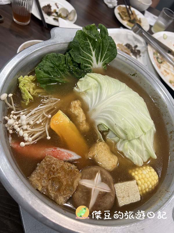 台南廚房有雞中華總店「正宗花雕雞」一鍋三吃超滿足│母親節家族聚餐好選擇│台南美食│台南東區 - 第4張圖 台南廚房有雞中華總店