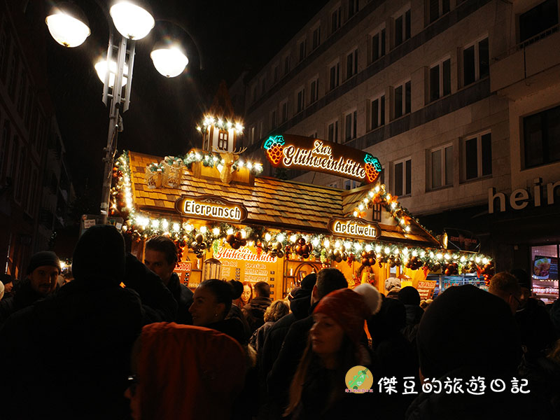 聖誕紅酒香中漫步:走進歐洲首都史特拉斯堡與法蘭克福的節慶童話│歐洲旅遊│德國瑞士│法國 - 第25張圖