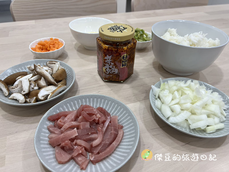 【GOLIN/GONIN五仁鮮果油系列】辛福辣麻果油初體驗|拿來炒飯超對味,香氣滿分不會太辣! - 第5張圖