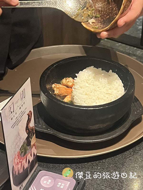 【美食推薦】台南碳佐麻里新興店|燒肉控的天堂!安格斯牛小排、蒜蝦飯、三味雞每一道都驚艷│台南南區 - 第20張圖 台南碳佐麻里新興店