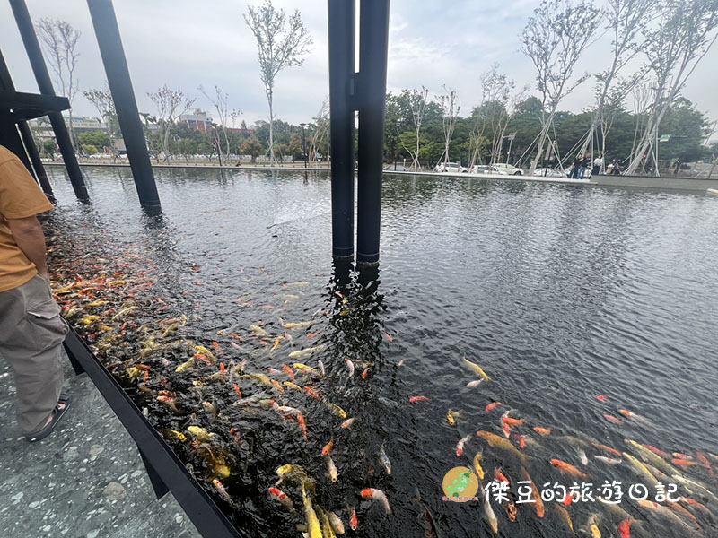 【美食推薦】台南碳佐麻里新興店|燒肉控的天堂!安格斯牛小排、蒜蝦飯、三味雞每一道都驚艷│台南南區 - 第2張圖 台南碳佐麻里新興店