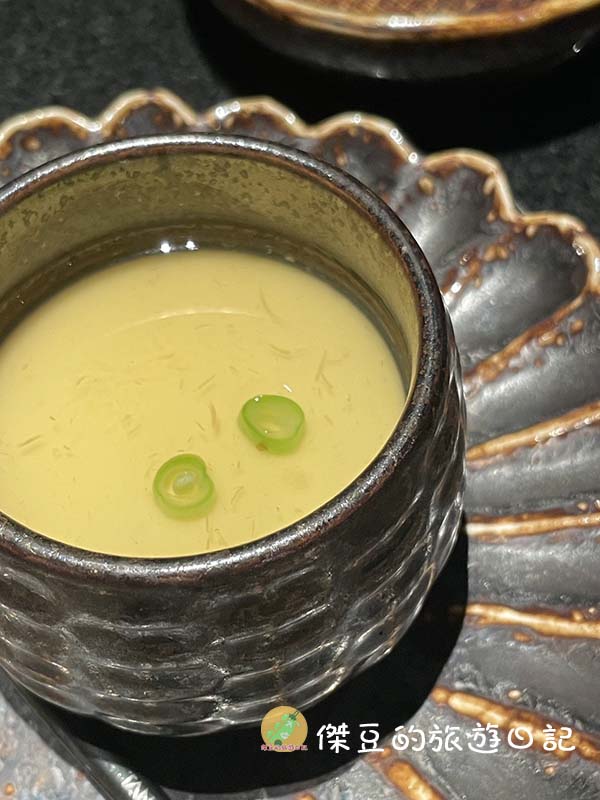 【美食推薦】台南碳佐麻里新興店|燒肉控的天堂!安格斯牛小排、蒜蝦飯、三味雞每一道都驚艷│台南南區 - 第26張圖 台南碳佐麻里新興店