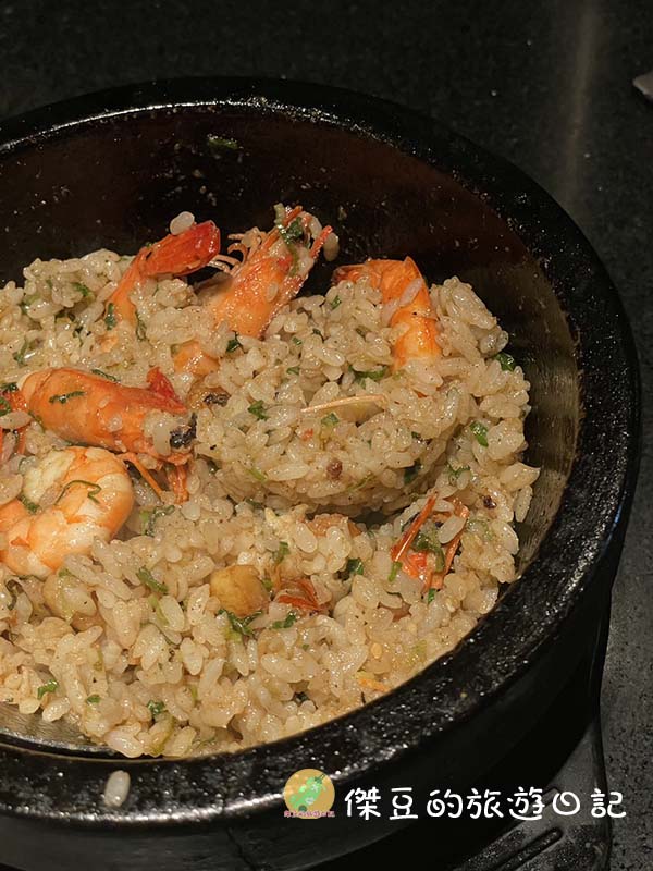 【美食推薦】台南碳佐麻里新興店|燒肉控的天堂!安格斯牛小排、蒜蝦飯、三味雞每一道都驚艷│台南南區 - 第24張圖 台南碳佐麻里新興店