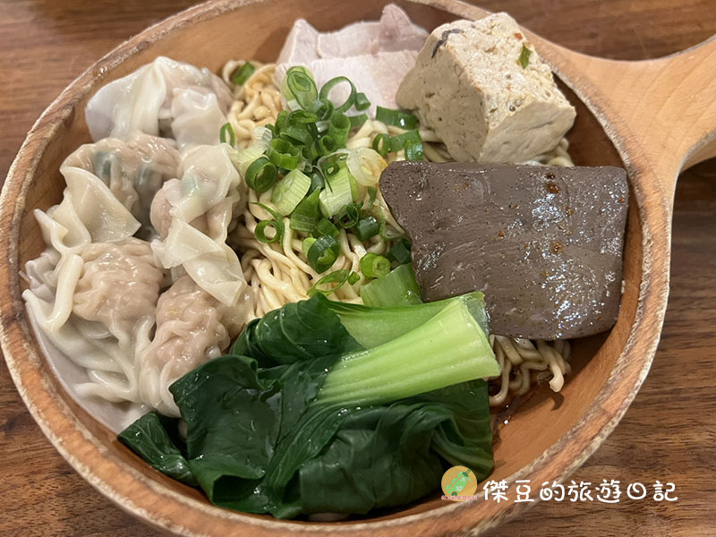 隱藏在巷弄的葉明致青年店