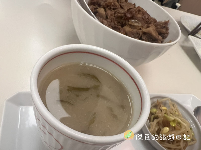 【巷弄裡的隱藏美食】台南Okawari 㕩の食事処｜招牌豬肉丼、M9+橫膈膜丼太強！