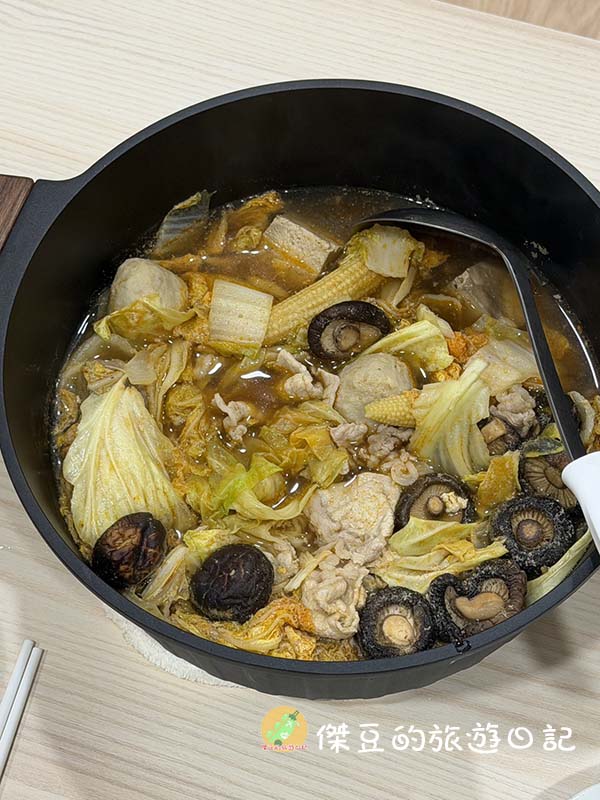 【開箱文】taku 大古鑄鐵鍋:煎魚金黃酥脆、煮火鍋也超讚!回歸天然材質的安心選擇│廚房好物。 - 第8張圖 taku 大古鑄鐵鍋