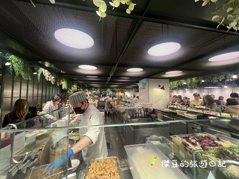 完全不像在吃素!台北板橋果然匯心得分享:湯頭濃郁的牛肉麵+入味麻辣臭豆腐,好吃到忘記沒肉這回事。 - 第18張圖 完全不像在吃素!台北板橋果然匯心得分享:湯頭濃郁的牛肉麵+入味麻辣臭豆腐,好吃到忘記沒肉這回事。