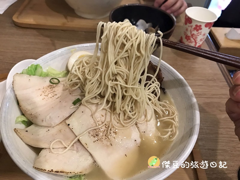 小郜家雞白湯拉麵