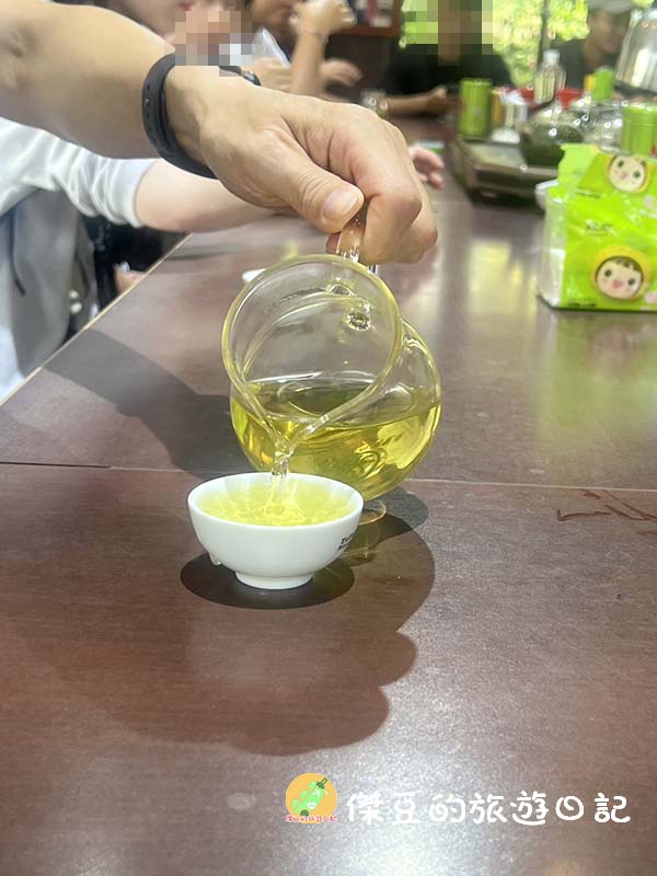 【阿里山景點推薦】走進雲霧裡的茶園!優遊吧斯鄒族文化部落半日遊:看鄒族特色演出、喝冠軍高山茶 - 第9張圖 優遊吧斯鄒族文化部落