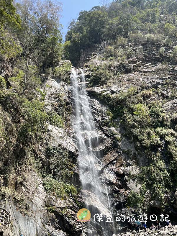 【南投信義鄉】走進山林深呼吸!東埔溫泉風景區彩虹瀑布健走紀錄:路況好走、瀑布壯觀,流點汗真的太值得了 - 第11張圖 東埔溫泉風景區