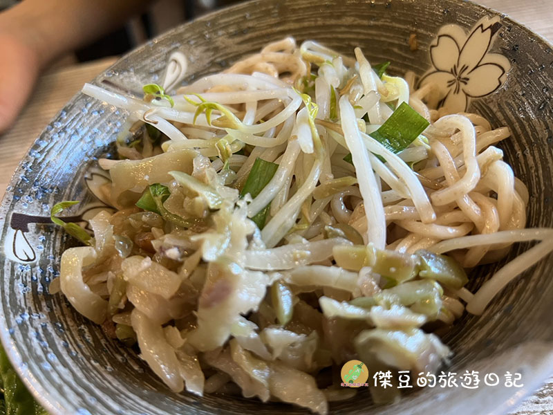 【台南小吃推薦】好吃到回訪!台南北區和偉麵館:榨菜乾麵超唰嘴,帶女友來吃也大讚的平價美味│台南北區 - 第4張圖 台南北區和偉麵館